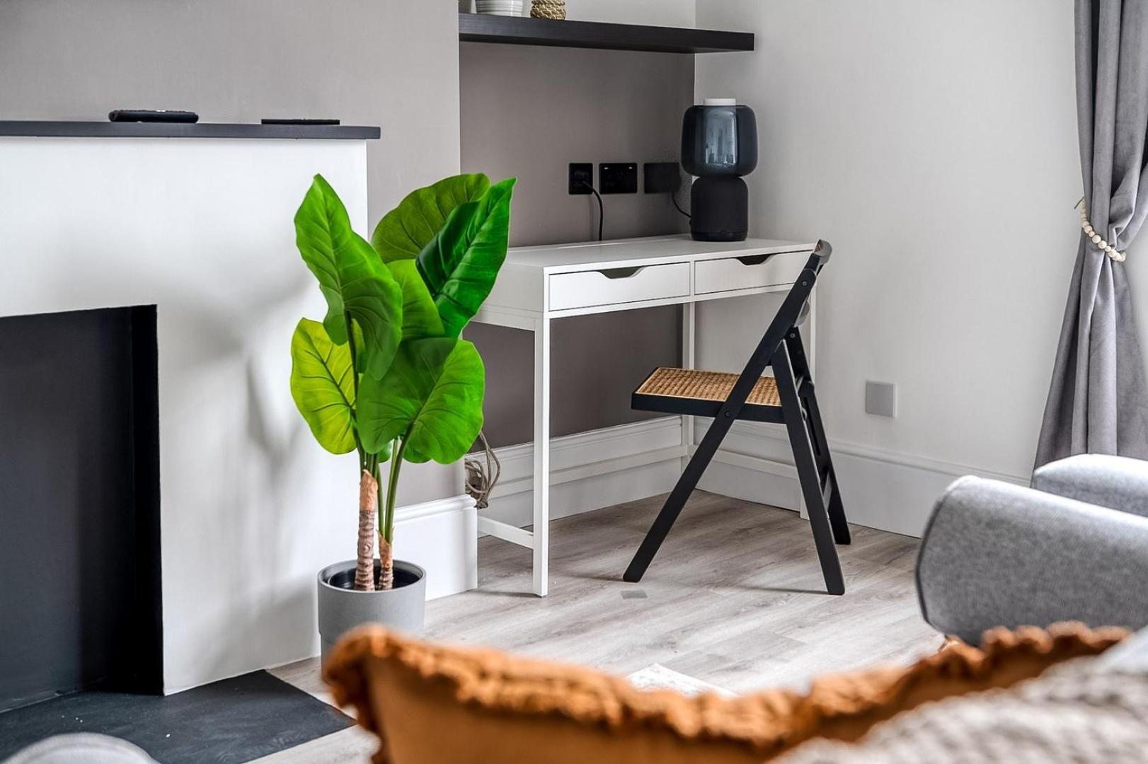 Little Venice Luxury Apartment Лондон Екстериор снимка
