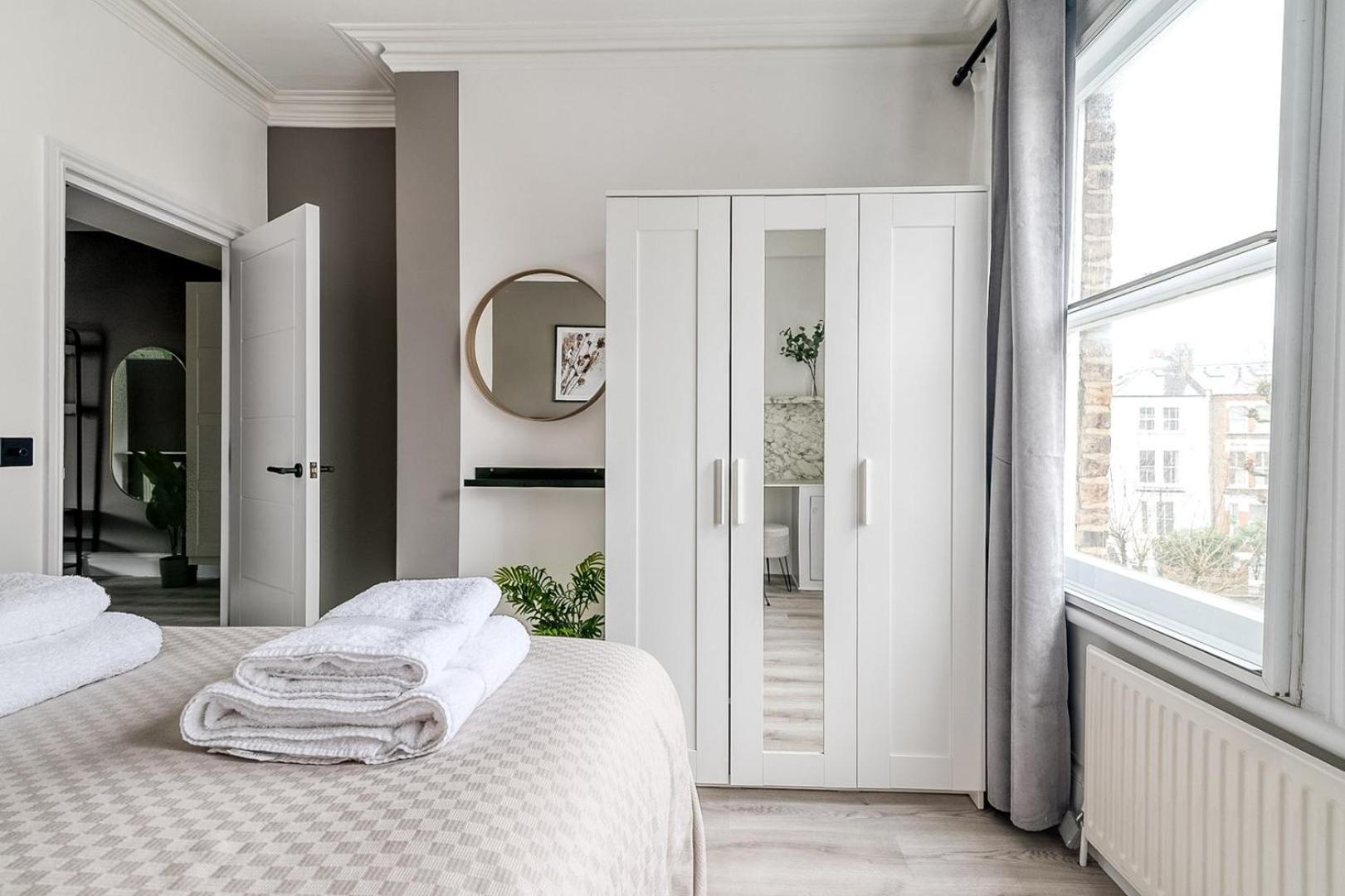 Little Venice Luxury Apartment Лондон Екстериор снимка